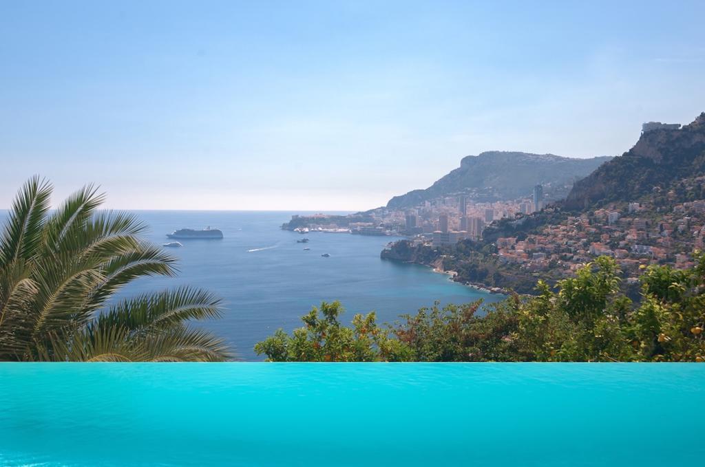 Luxurious Villa Overlooking Monaco Рокбрюн-Кап-Мартин Екстериор снимка