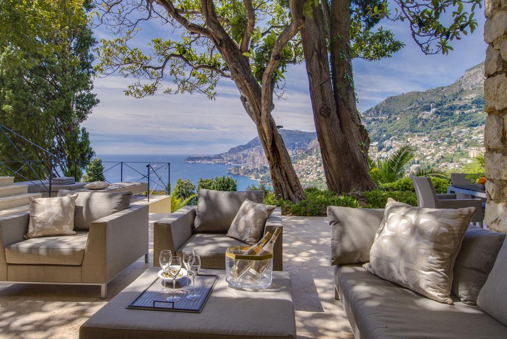 Luxurious Villa Overlooking Monaco Рокбрюн-Кап-Мартин Екстериор снимка
