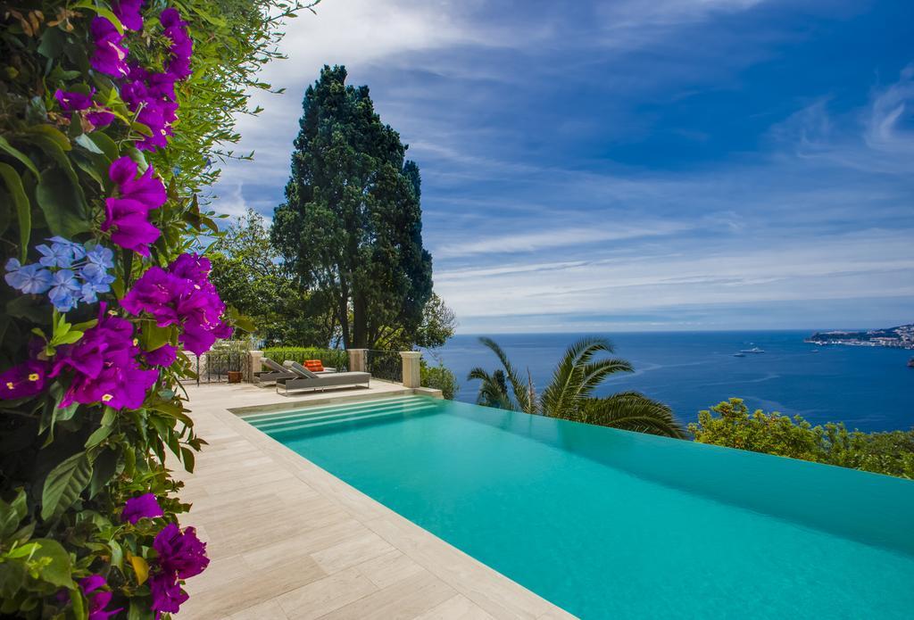 Luxurious Villa Overlooking Monaco Рокбрюн-Кап-Мартин Екстериор снимка